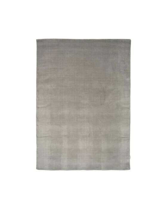 Solid matta silver