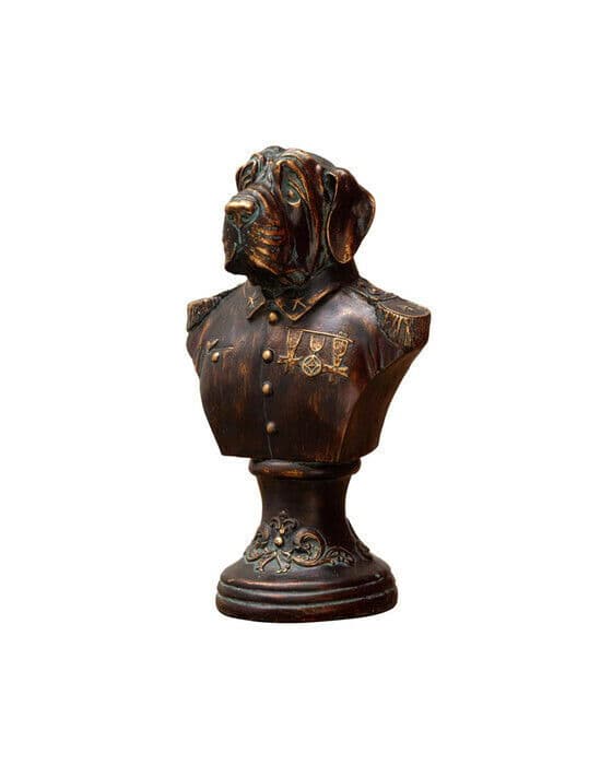 Dogporal skulptur brun