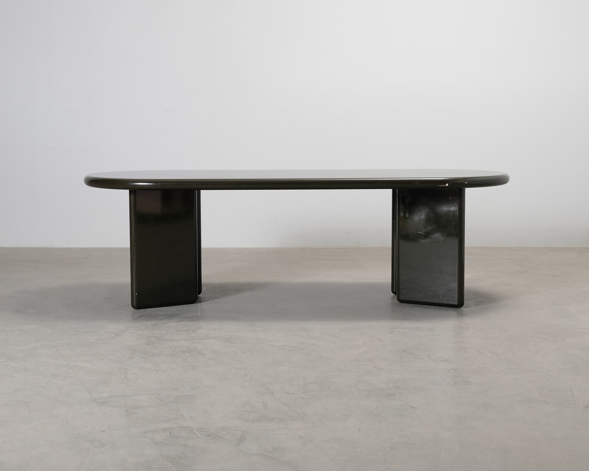 Gustaf Westman Chunky matbord svart