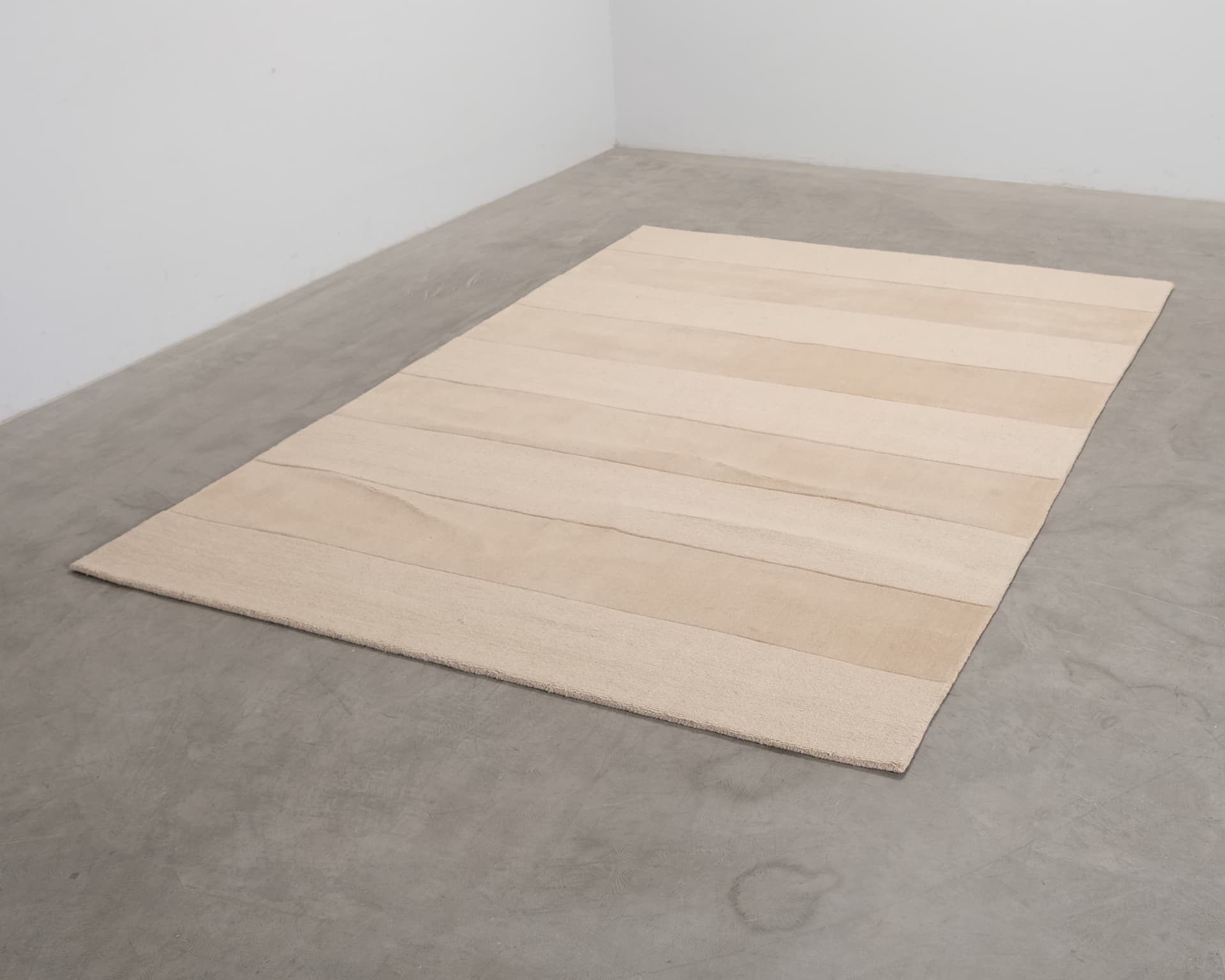 Layered Stripe Grande ullmatta 200 x 300 cm Almond