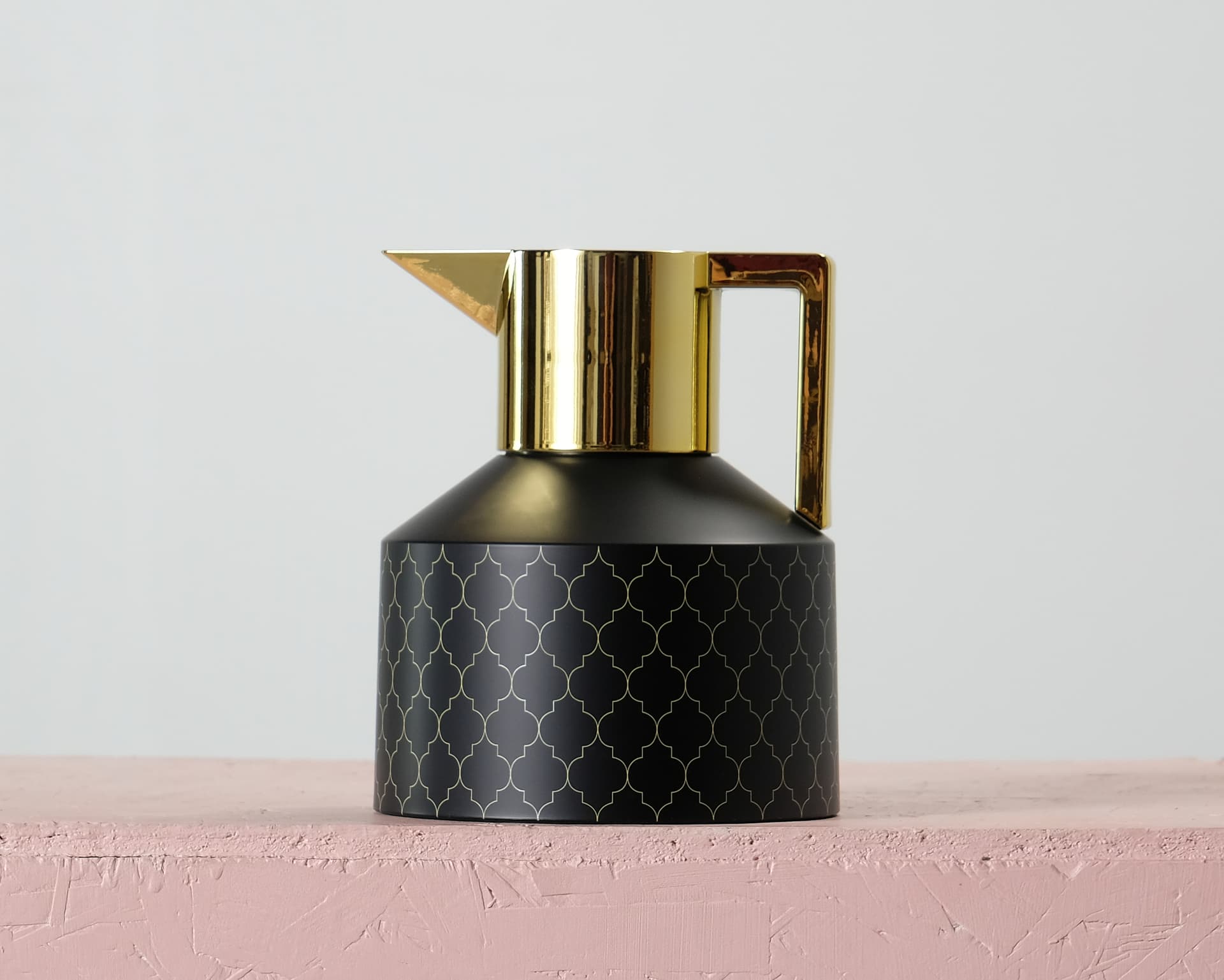 Normann Copenhagen Geo Vacuum Jug termoskanna 1l svart