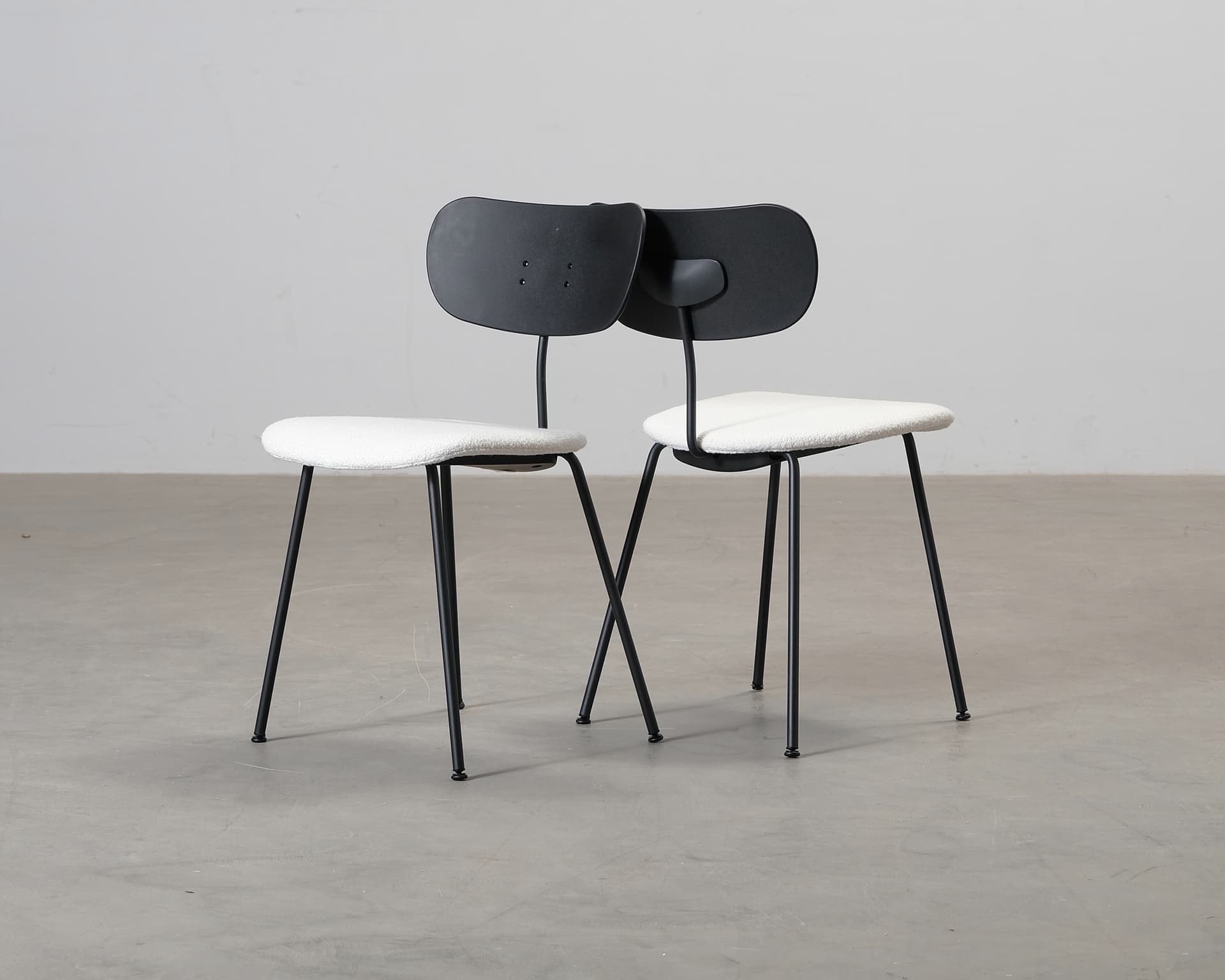 Decotique Habit matstol svart / vit, set om 2