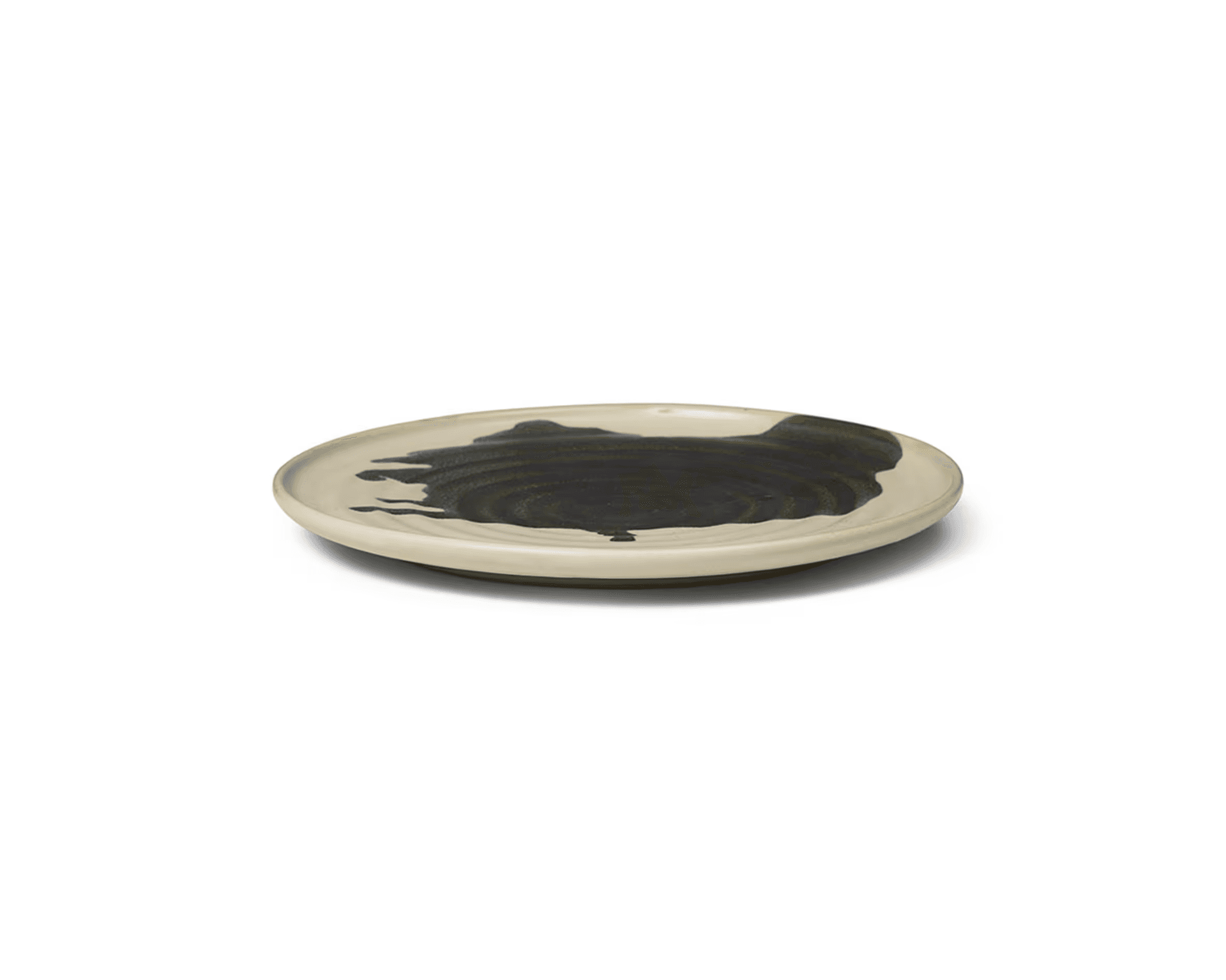 Ferm Living Omhu tallrik ø 21 cm benvit