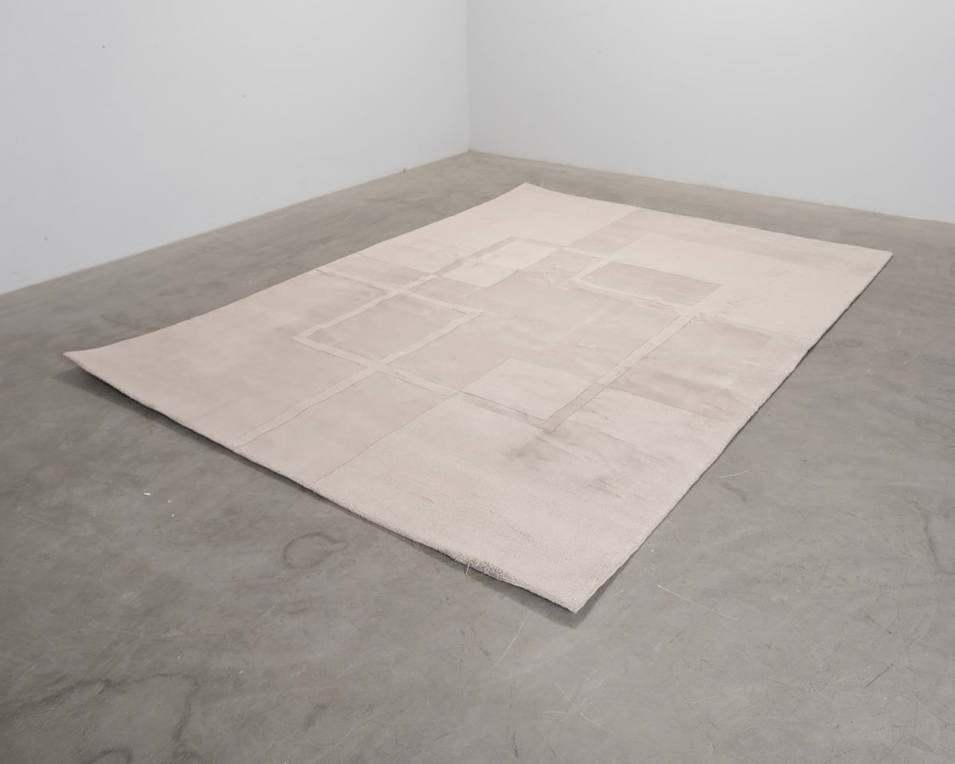 Layered Swedish Grace matta 246 x 345 cm