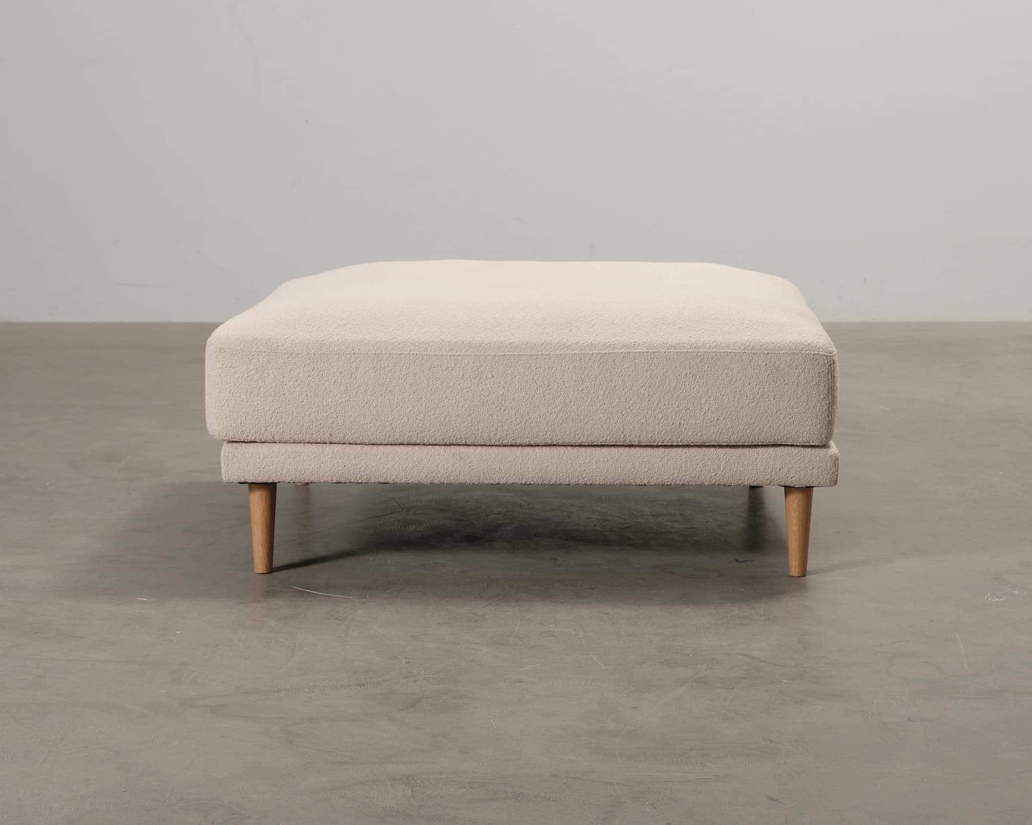 Sofacompany Vincent fotpall beige