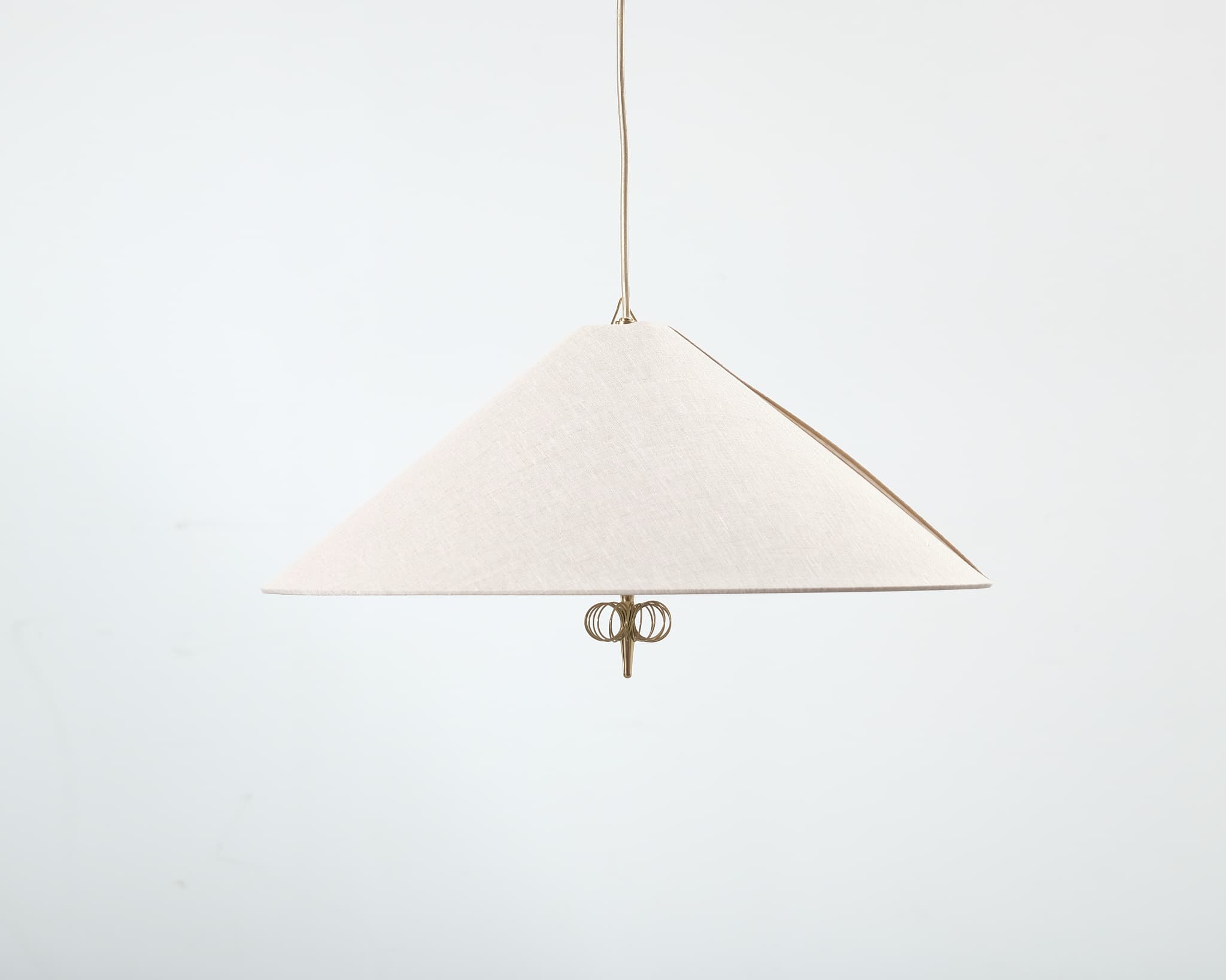 Gubi 1967 pendellampa mässing / canvas