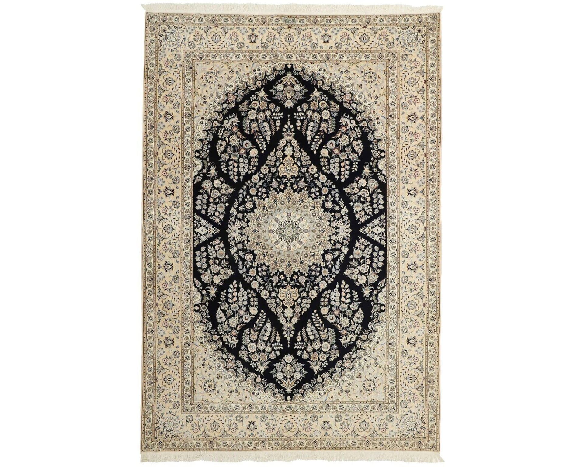 Nain 6 La orientalisk matta 210 x 309 cm