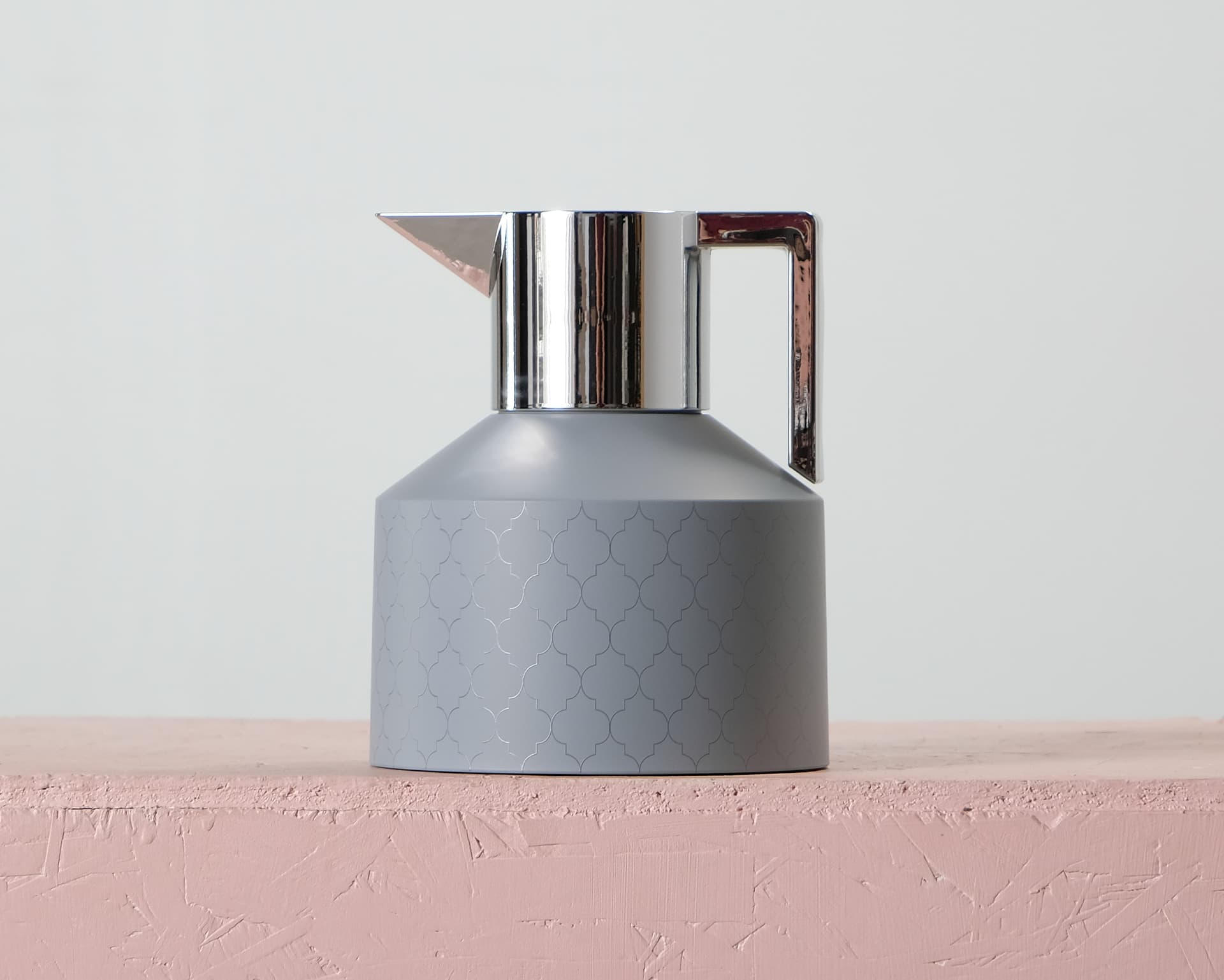 Normann Copenhagen Geo Vacuum Jug termoskanna 1l grå
