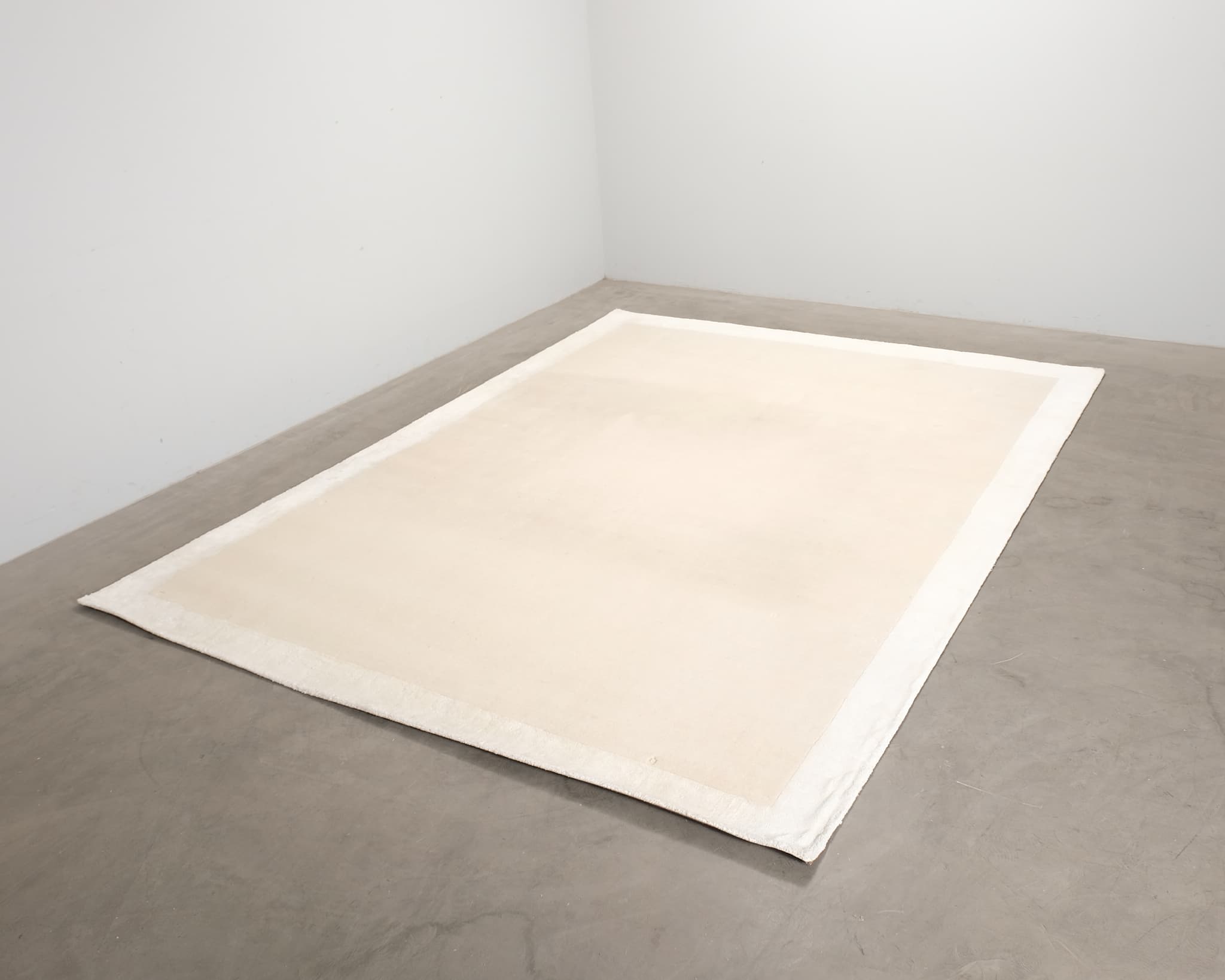 Layered Wool Border ullmatta 295 x 400 cm Bone White