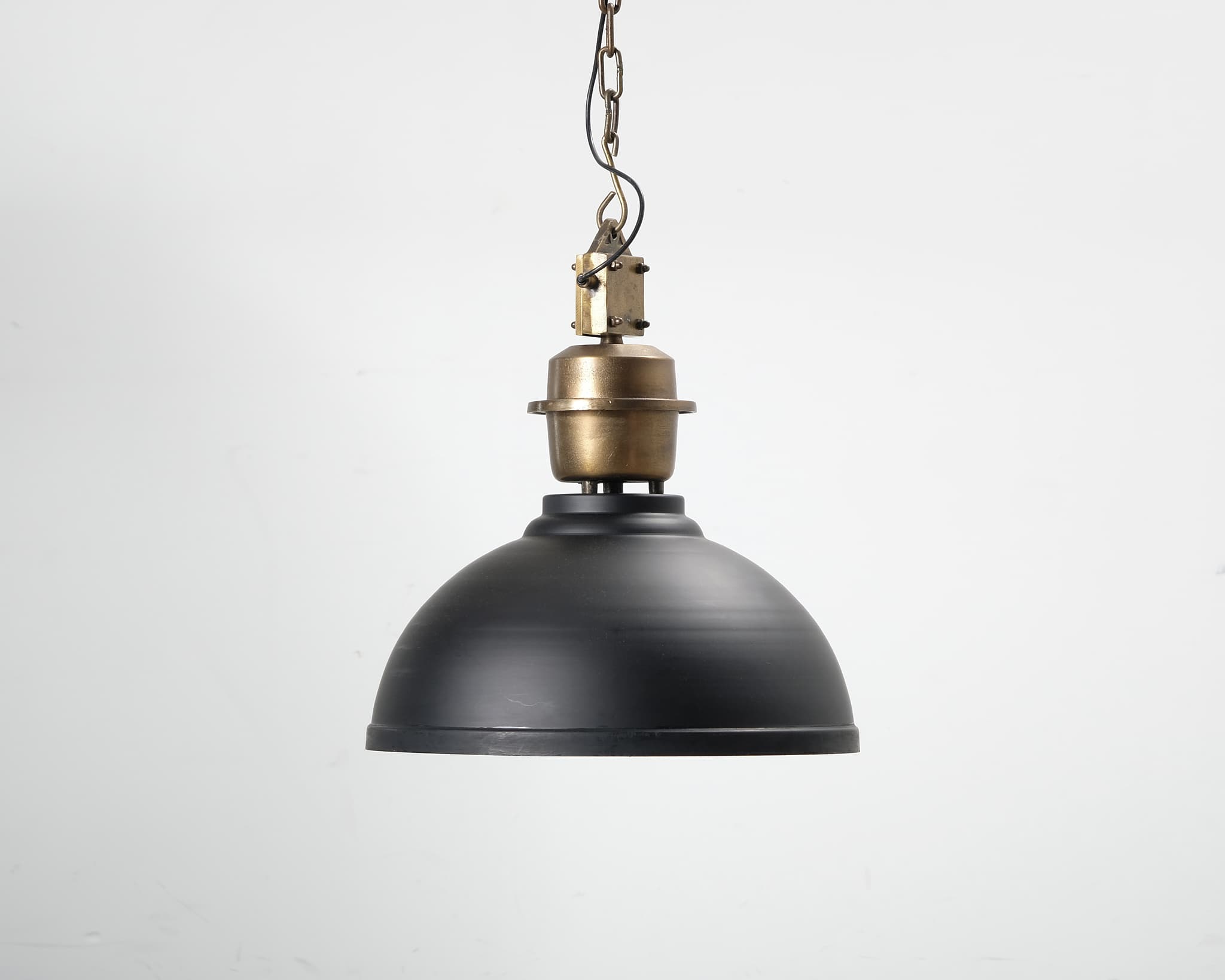PR Home Manchester pendellampa svart