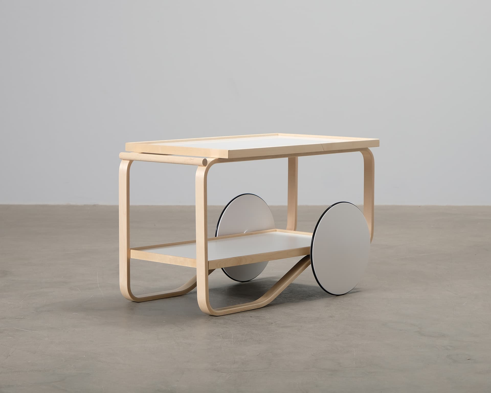 Artek 901 serveringsvagn björk / vit laminat