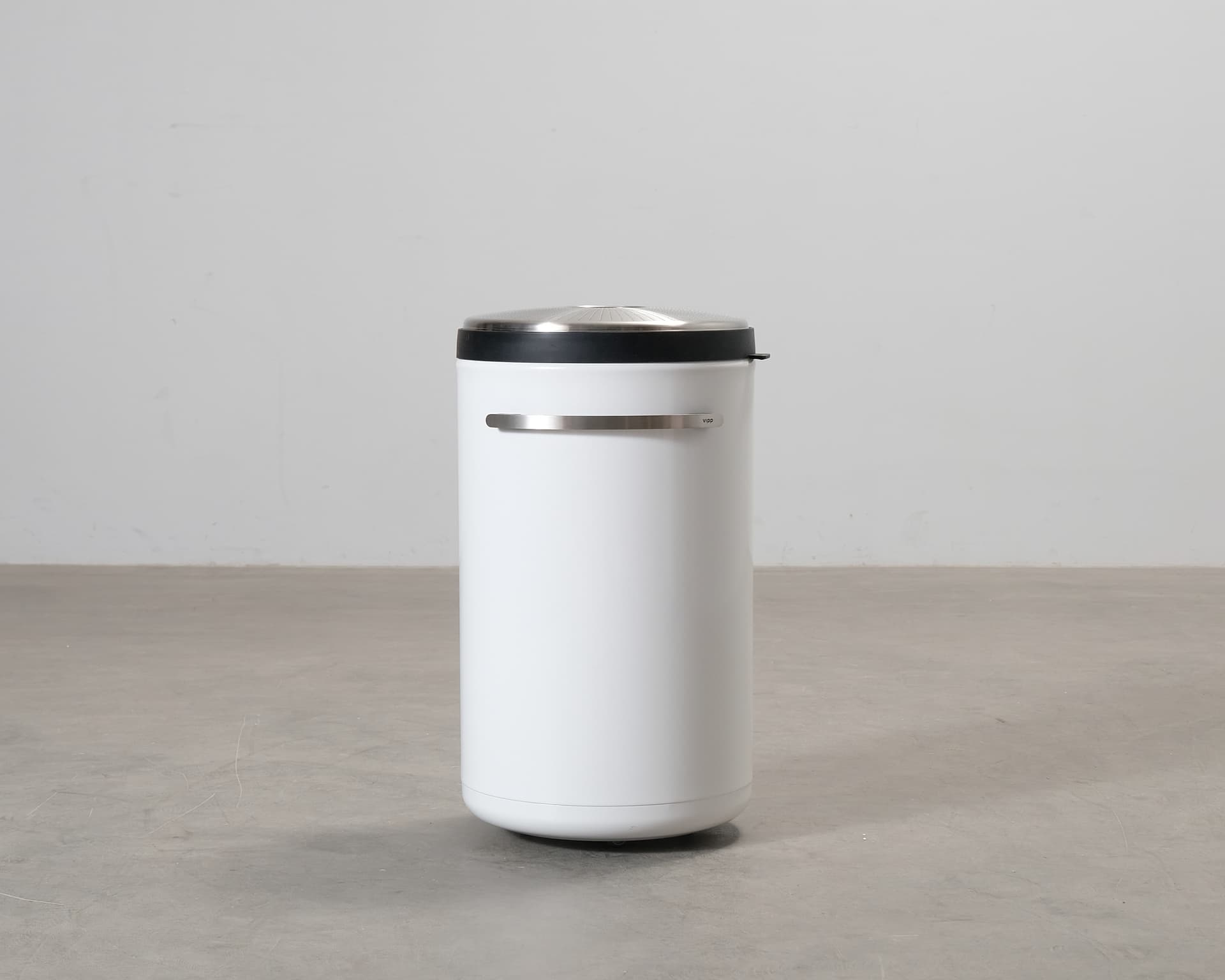 VIPP 17 tvättkorg 75 l vit