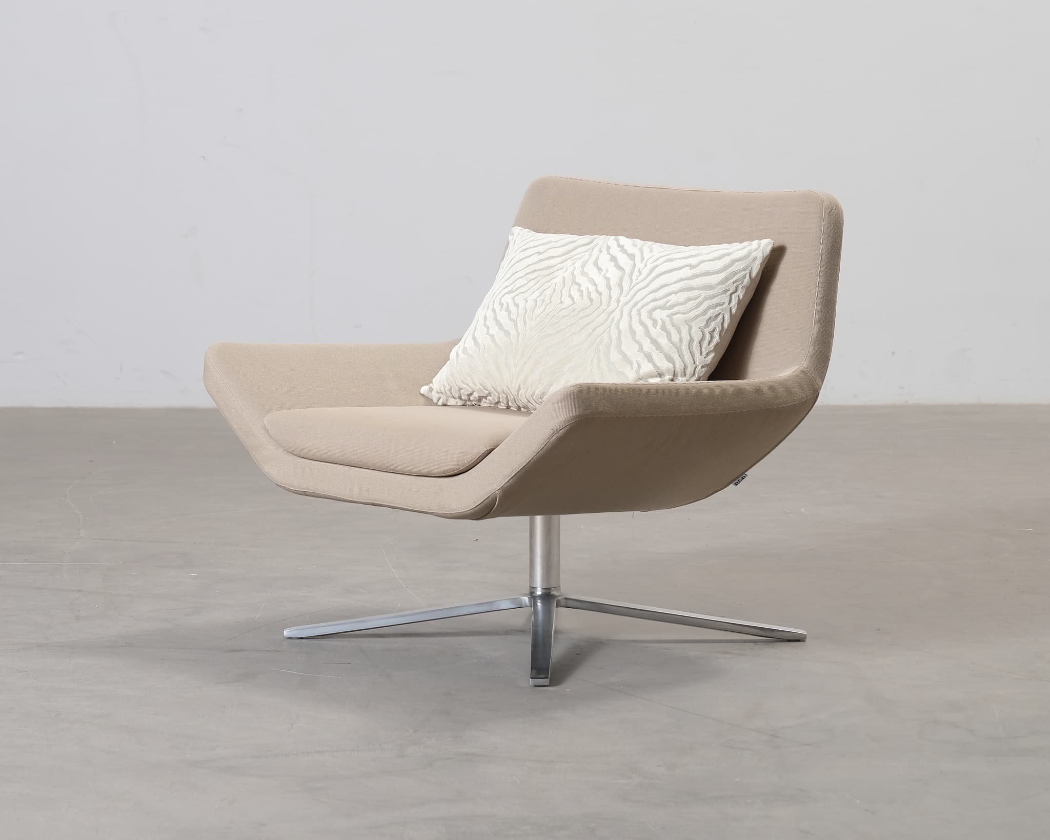 B&B Italia fåtölj beige
