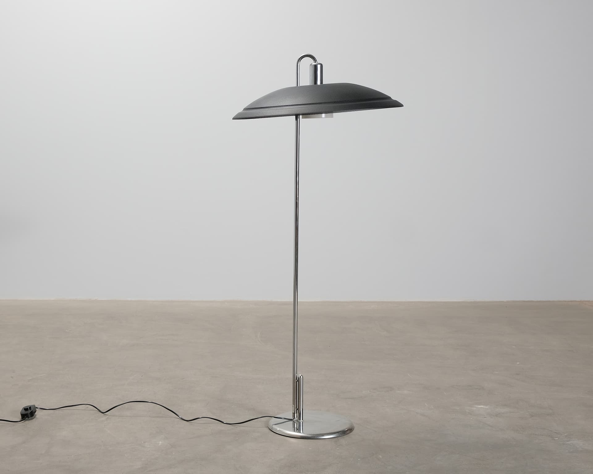 Ateljé Lyktan Zero golvlampa svart