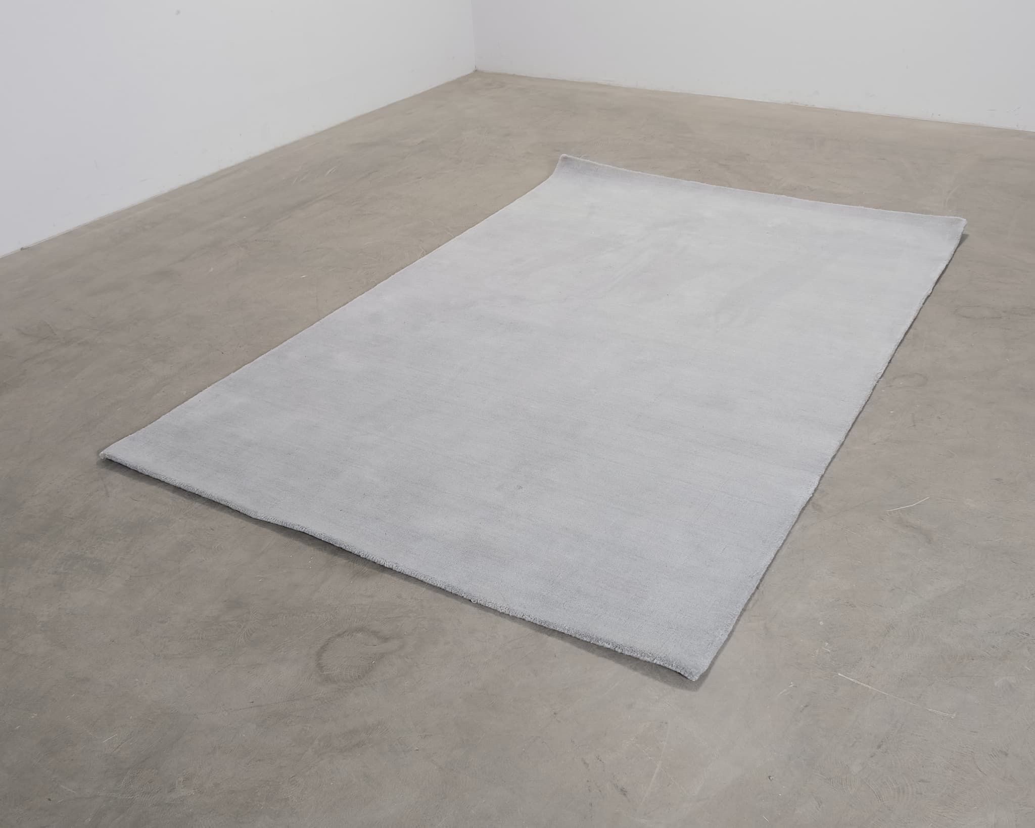 Layered Classic Solid Wool ullmatta 180 x 270 cm cm Blue Clair