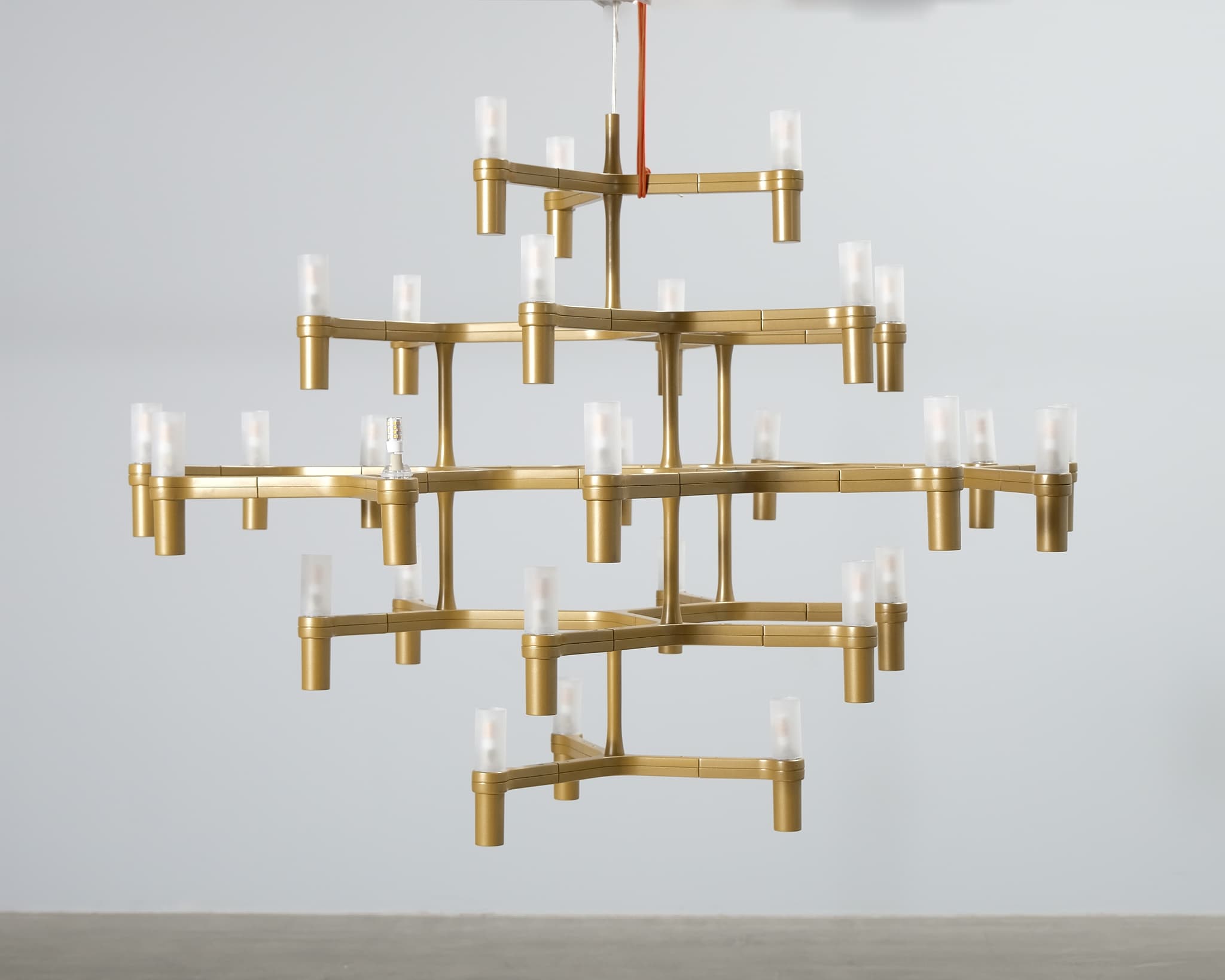 Nemo Lighting Crown Major ljuskrona guld