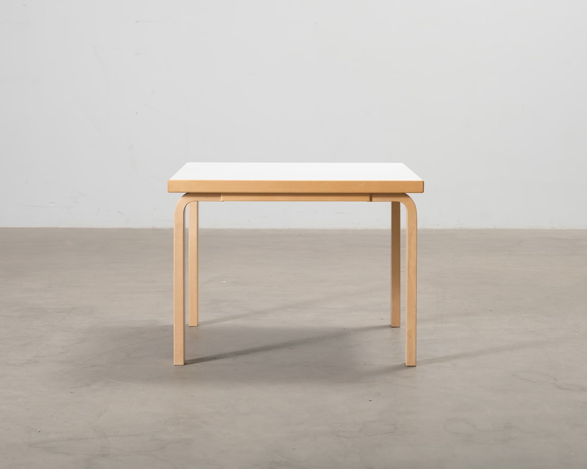 Artek barnbord 120 x 75 cm vit laminat