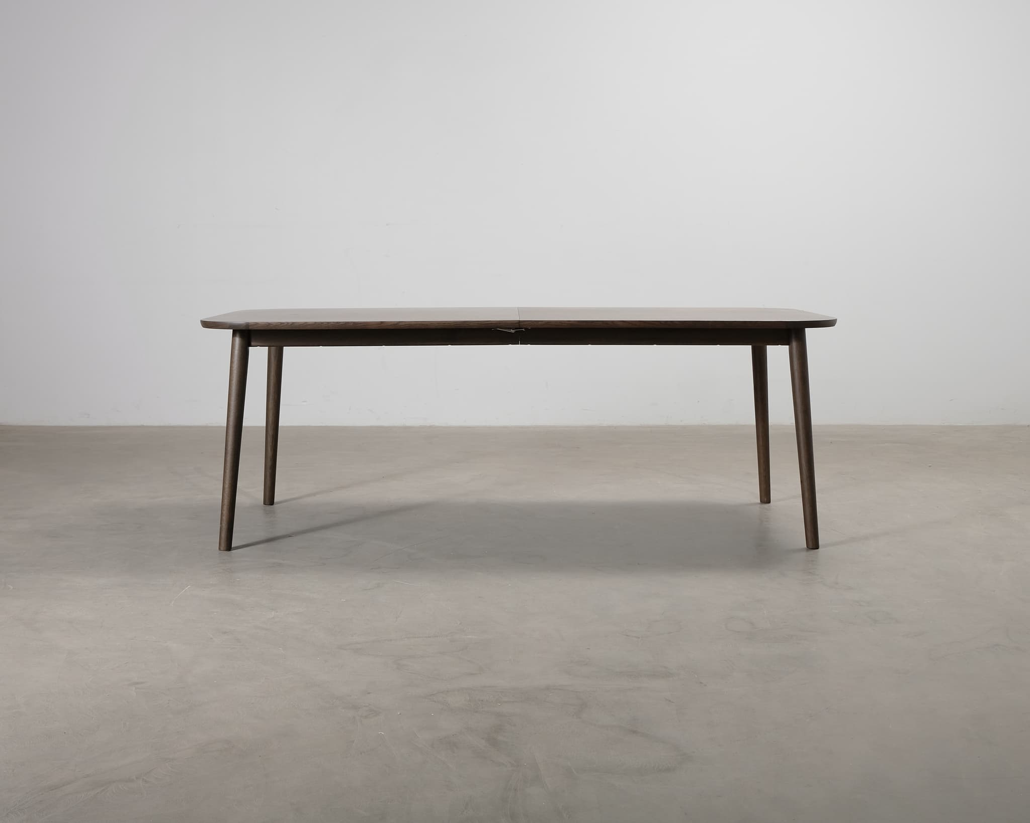 Mio Sixten förlängningsbart matbord 210-314 cm