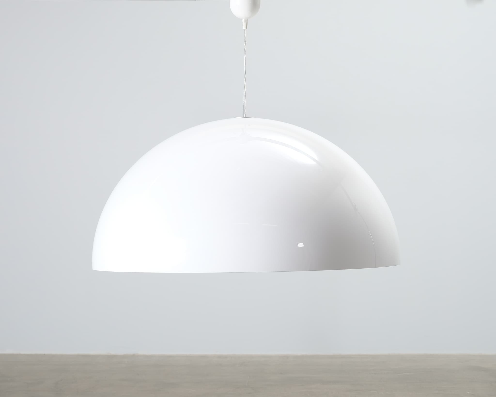 Oluce Sonora pendellampa ø 90 cm vit / guld