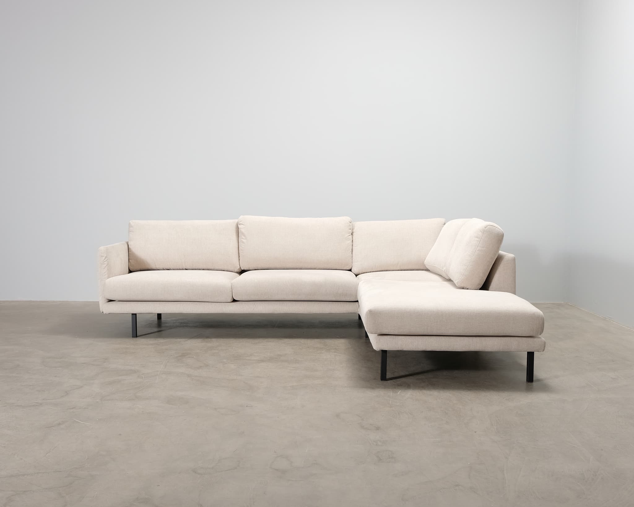 Finsoffat Kataja 4-sits soffa beige